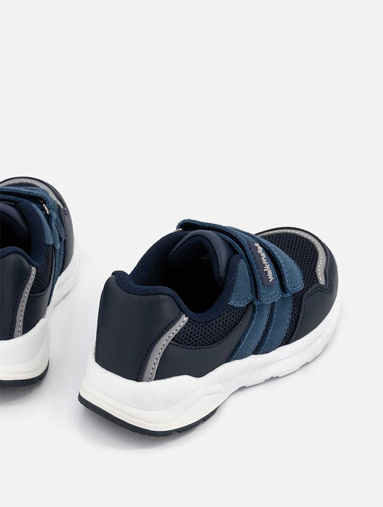 174KB 2001 null null null 21 15 null 9 2003 null IFD2twmx5Do6bM